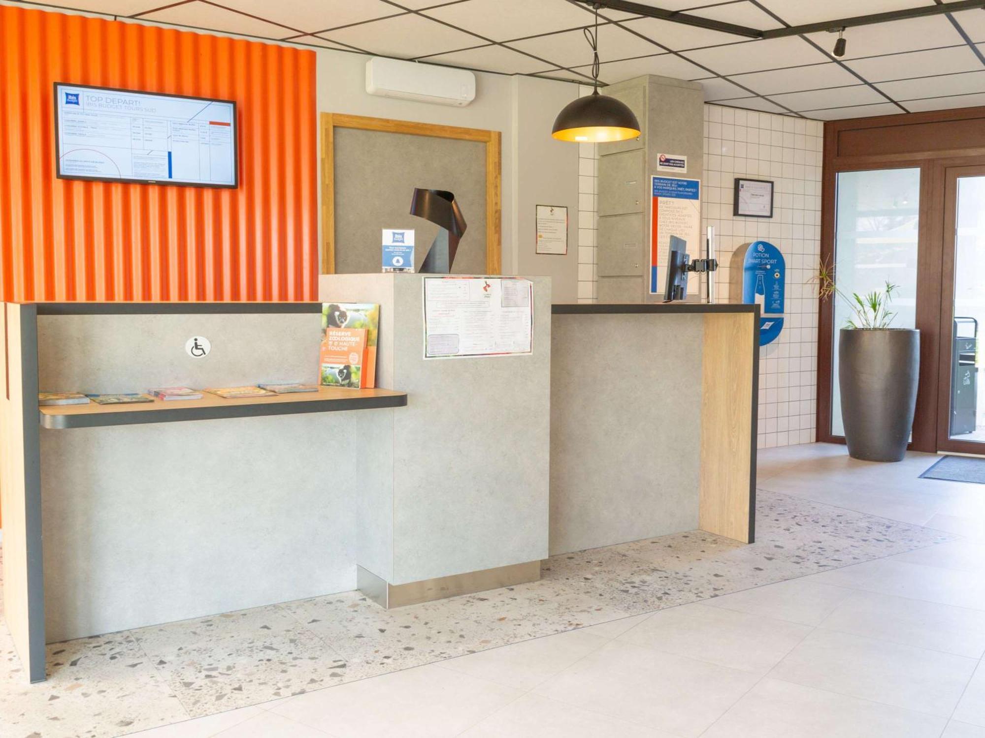 Ibis Budget Tours Sud Chambray-lès-Tours Exteriér fotografie